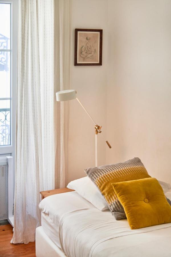Apartment Spacious Bairro Alto With Courtyard, By Timecooler