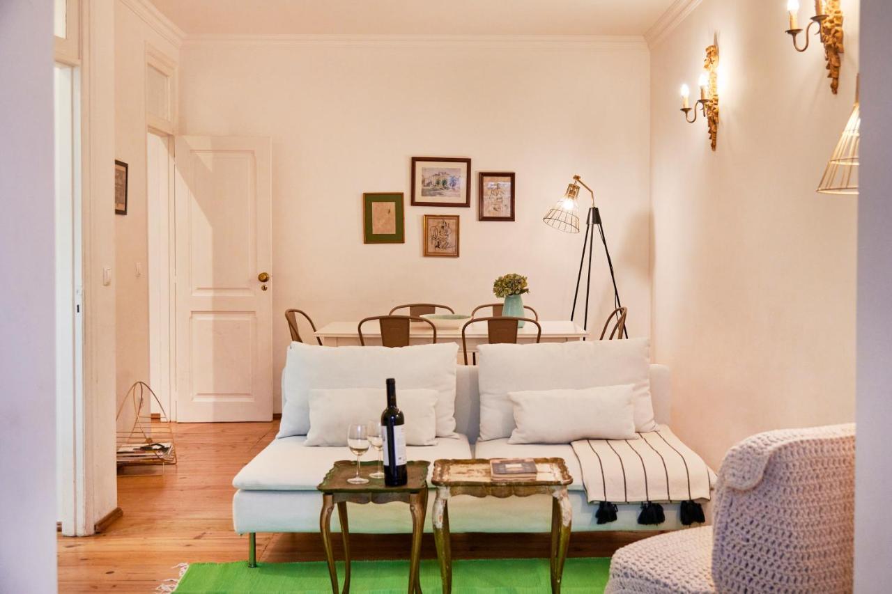Apartamento Spacious Bairro Alto With Courtyard, By Timecooler